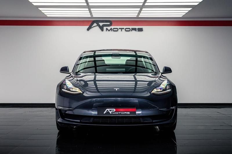 Usado Tesla Model 3 Long Range AWD 353 kW (480 HP) 2019 Cinzento Sedan