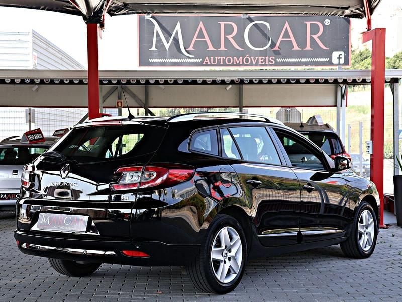 Usado Renault Mégane GrandTour 110 HP (80 kW) 2014 Preto Carrinha