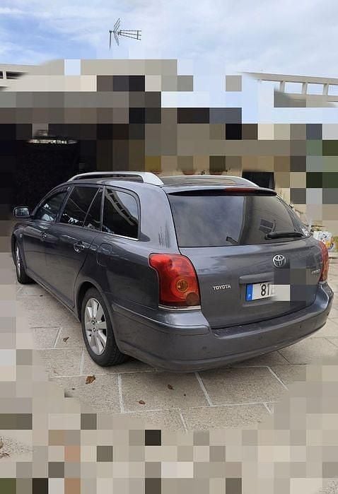 Usado 2006 Toyota Avensis Sedan | € 6.700 (Preço justo) - Imagem 1/4