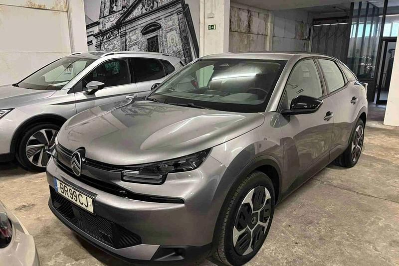 Usado Citroën C4 136 HP (100 kW) 2025 Cinzento Citadino