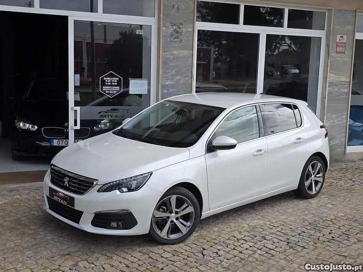 Branco Usado 2018 Peugeot 308 GT Citadino | € 13.450 (Super Preço) - Imagem 1/1