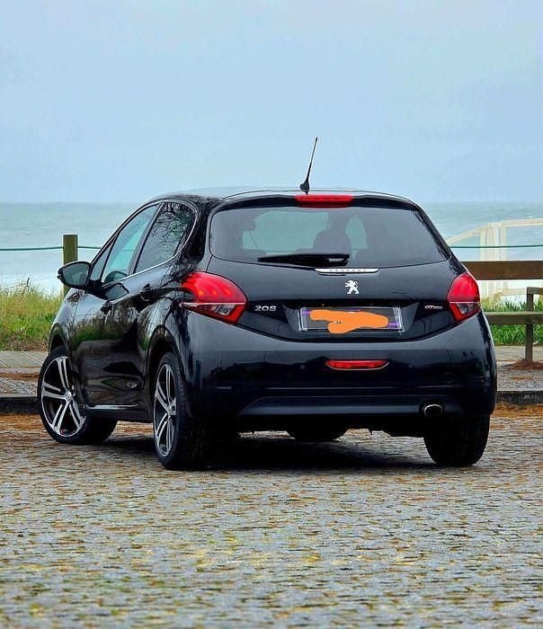 Usado Peugeot 208 GT-line 110 HP (80 kW) 2017 Citadino