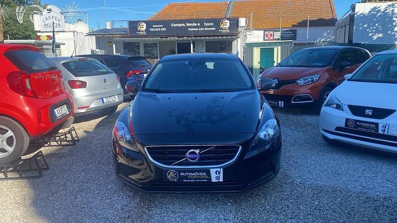 Preto Usado 2014 Volvo V40 R-Design Carrinha | € 14.900 (Caro) - Imagem 1/4