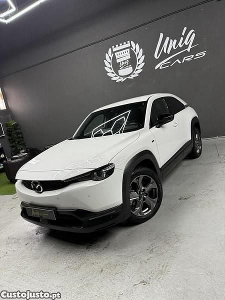 Branco Usado 2024 Mazda MX30 SUV | € 21.999 - Imagem 1/1