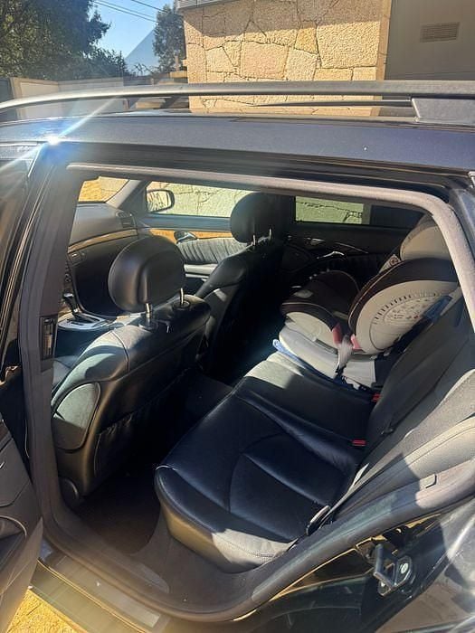 Usado Mercedes E270 177 HP (130 kW) 2004 Sedan