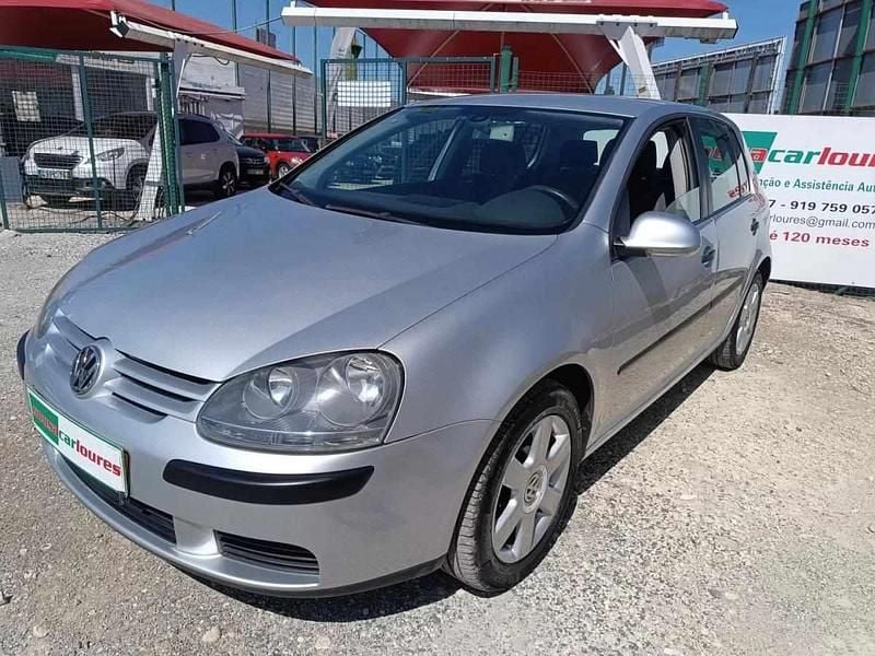 Cinza Usado 2004 VW Golf IV Trendline Citadino | € 4.950 (Super Preço) - Imagem 1/4