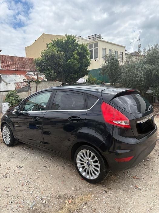 Usado 2011 Ford Fiesta Citadino | € 5.750 (Preço justo) - Imagem 1/4