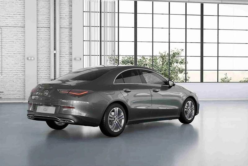 Cinzento Novo 2025 Mercedes CLA250e Sedan | € 56.375 (Preço justo) - Imagem 1/4