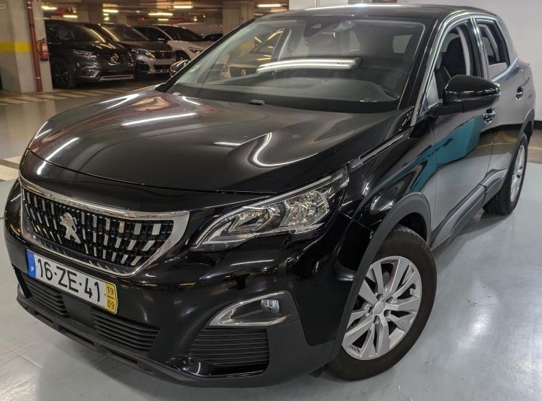 Preto Usado 2019 Peugeot 3008 Active | € 18.599 (Bom preço) - Imagem 1/4