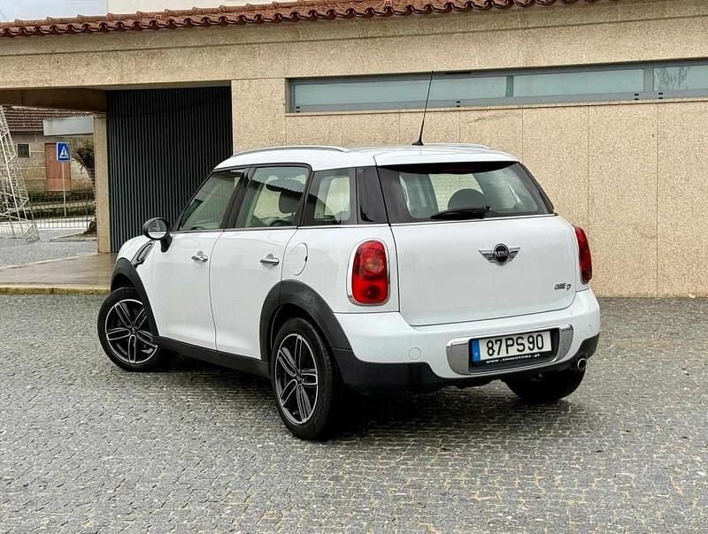 Usado Mini Countryman 90 HP (66 kW) 2011 Branco SUV