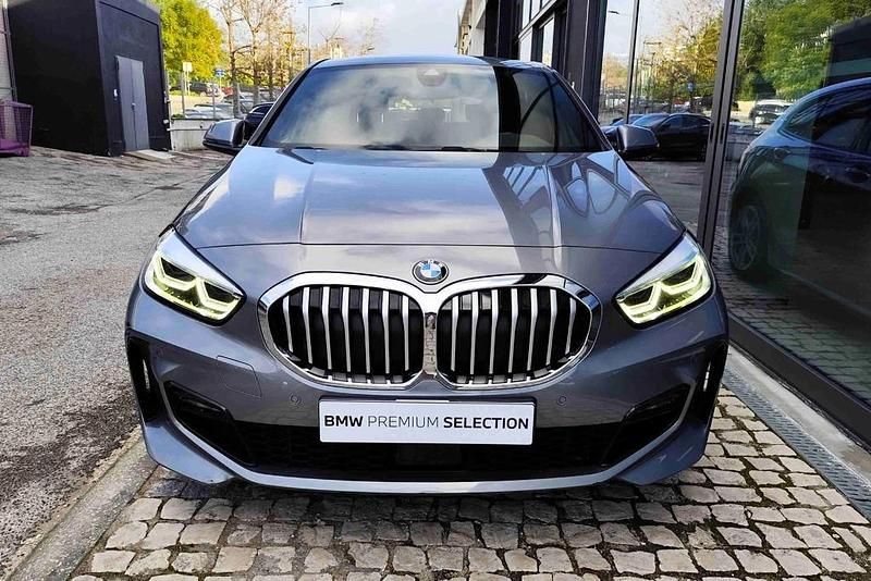 Usado BMW 116 Performance 116 HP (85 kW) 2024 Cinzento Citadino