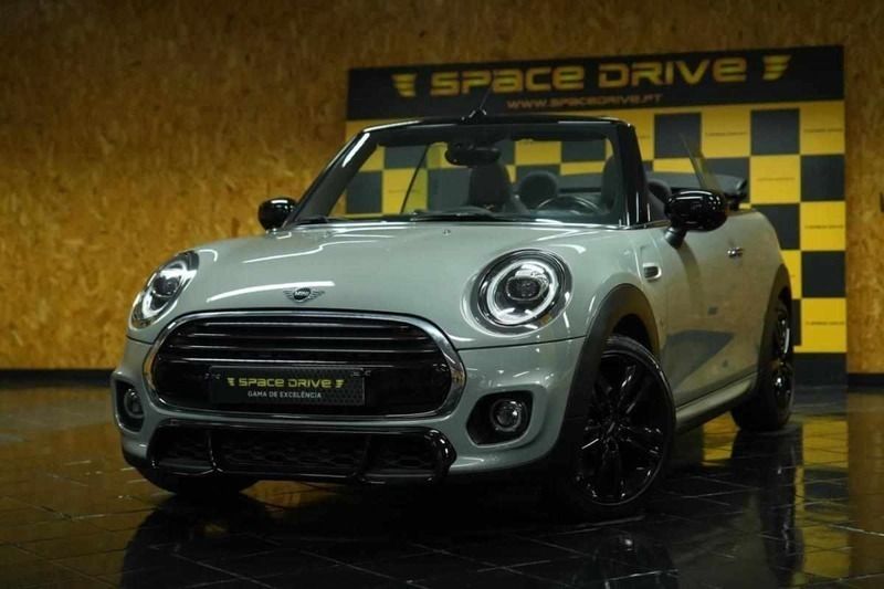 Usado Mini Cooper Cabriolet 136 HP (100 kW) 2021 Cinzento Cabrios