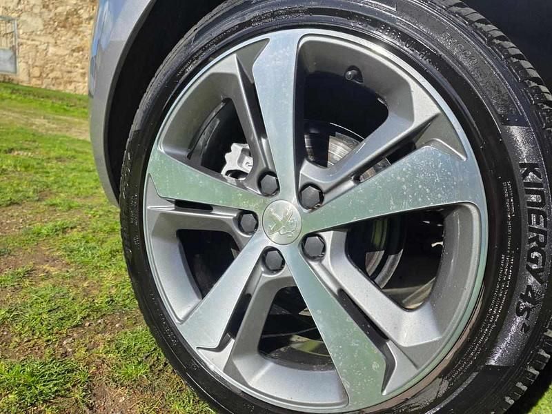 Usado Peugeot 308 Style 110 HP (80 kW) 2017 Cinza