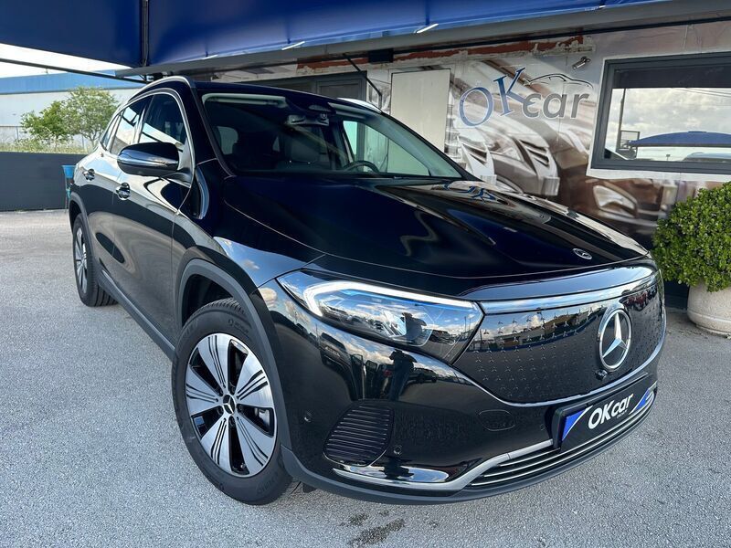 Preto Usado 2024 Mercedes EQA250 Progressive SUV | € 43.900 (Caro) - Imagem 1/4