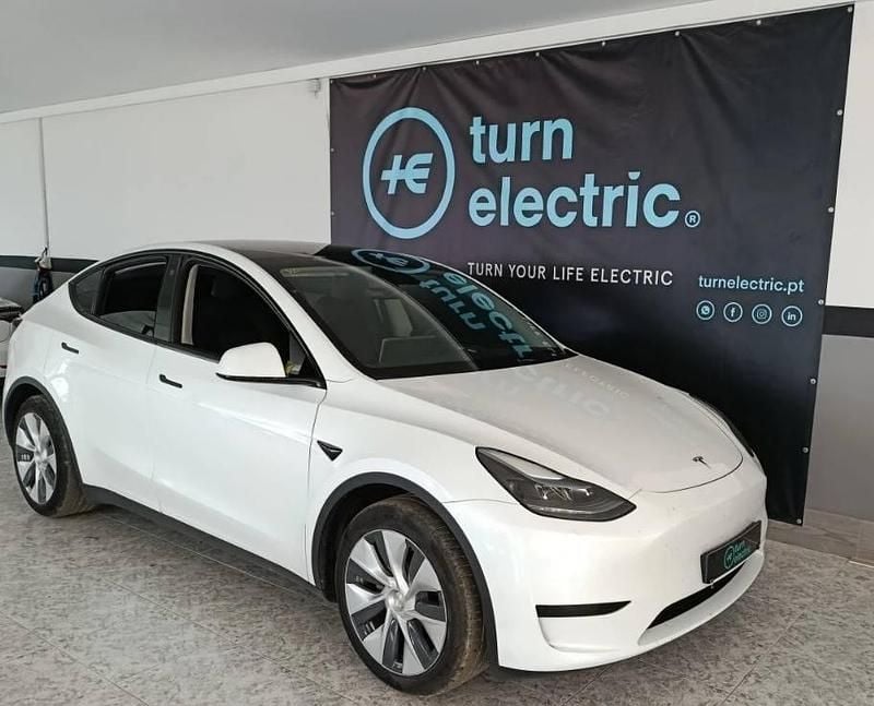 Branco Usado 2022 Tesla Model Y SUV | € 34.500 - Imagem 1/1