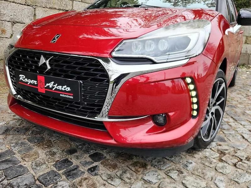 Usado DS Automobiles DS3 110 HP (80 kW) 2018 Vermelho