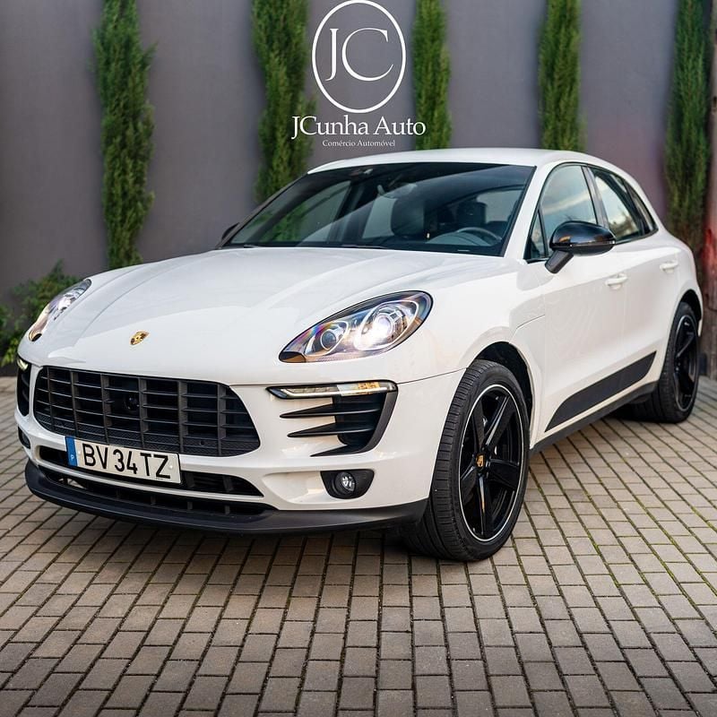 Branco Usado 2015 Porsche Macan S SUV | € 42.500 (Preço justo) - Imagem 1/4