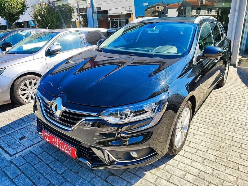 Preto Usado 2020 Renault Mégane GrandTour LIMITED Carrinha | € 15.250 (Bom preço) - Imagem 1/4