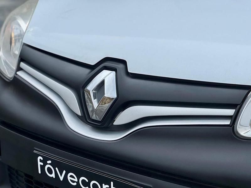 Usado Renault Kangoo 90 HP (66 kW) 2015 Branco Monovolume