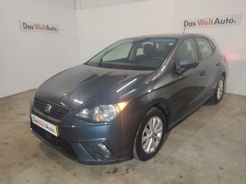 Cinzento Usado 2019 Seat Ibiza Reference | € 14.600 (Preço elevado) - Imagem 1/4