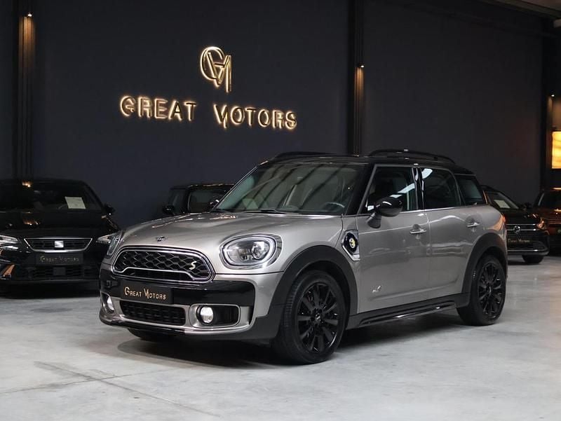 Usado Mini Countryman 224 HP (164 kW) 2019 Cinzento
