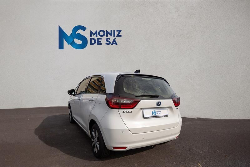 Usado Honda Jazz Elegance 98 HP (72 kW) 2022 Branco Citadino