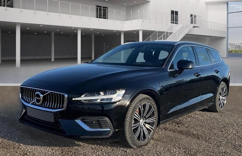 Preto Usado 2021 Volvo V60 Inscription Carrinha | € 28.750 (Bom preço) - Imagem 1/4