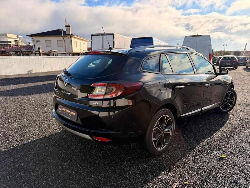 Usado Renault Mégane III 110 HP (80 kW) 2011 Preto Carrinha