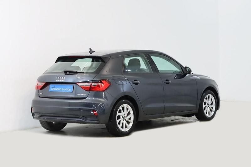 Cinzento Usado 2023 Audi A1 Citadino | € 19.450 (Preço justo) - Imagem 1/1