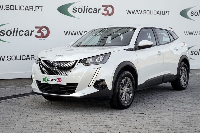 Branco Usado 2021 Peugeot e-2008 Allure SUV | € 25.000 (Caro) - Imagem 1/4