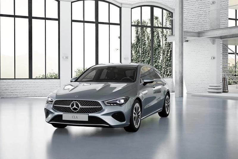 Prateado Novo 2025 Mercedes CLA250e Sedan | € 56.875 (Preço justo) - Imagem 1/4