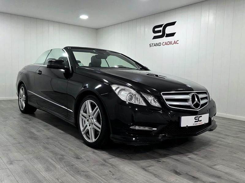 Usado Mercedes E250 AMG 204 HP (150 kW) 2012 Preto Cabrios