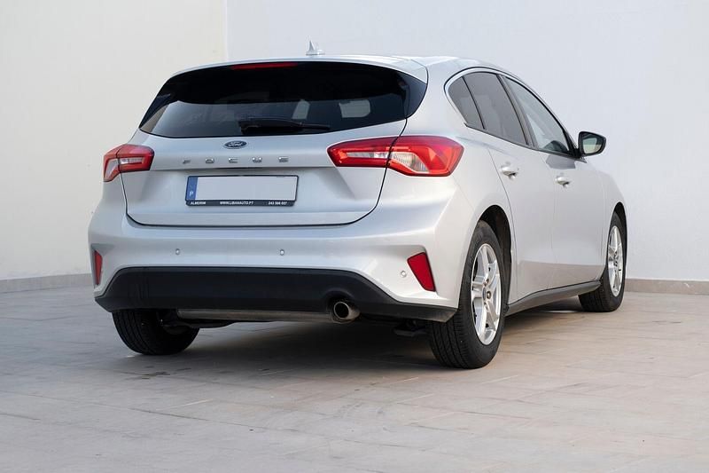 Usado Ford Focus Business Edition 100 HP (73 kW) 2019 Cinza