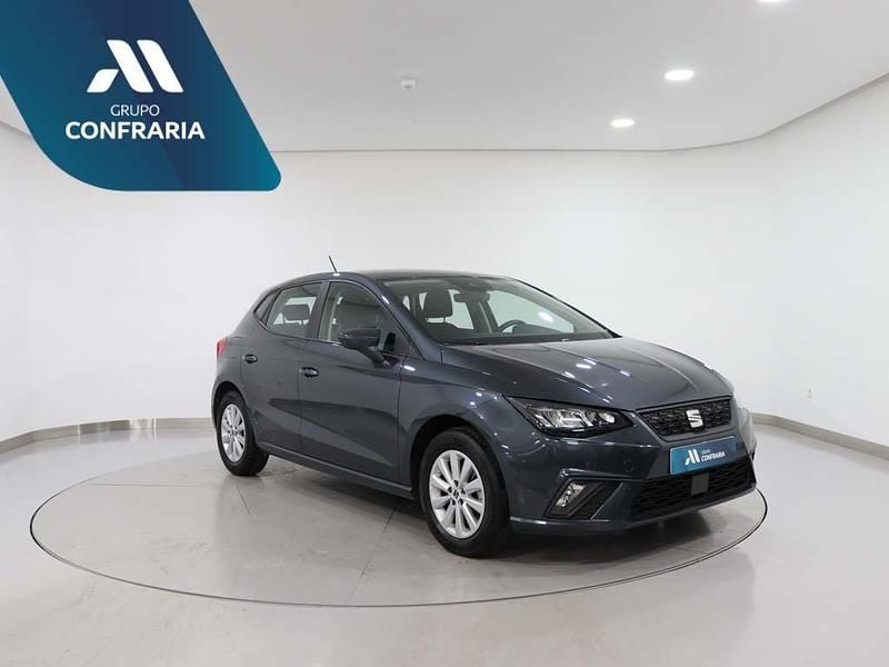 Cinzento Usado 2024 Seat Ibiza | € 17.630 (Preço elevado) - Imagem 1/4
