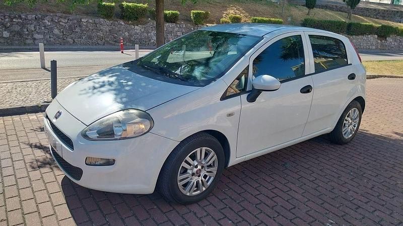 Usado 2017 Fiat Punto Citadino | € 4.500 (Super Preço) - Imagem 1/4