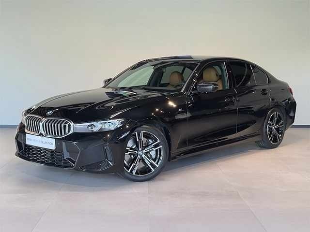 Preto Usado 2023 BMW 330 Sedan | € 53.946 - Imagem 1/4