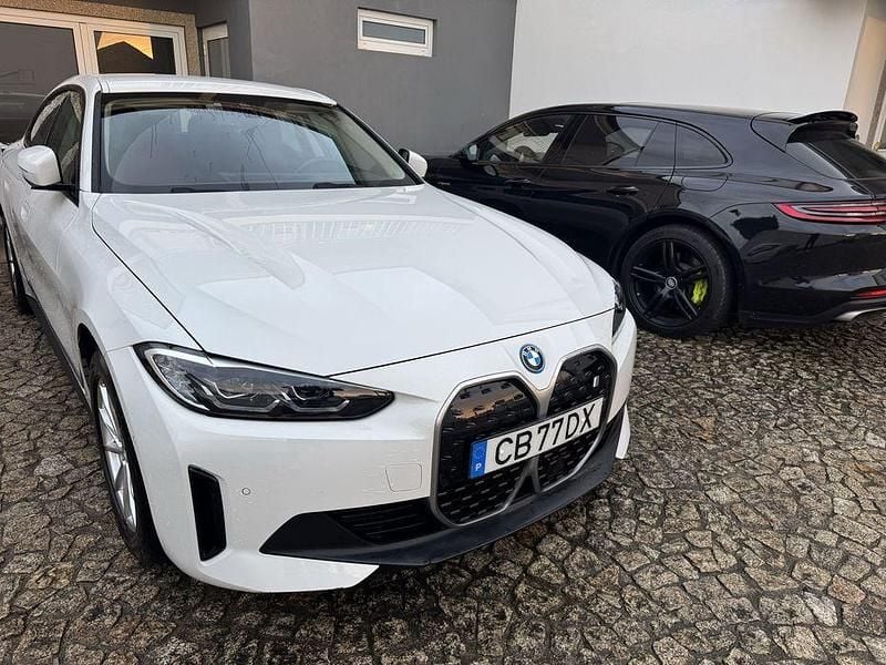 Usado 2022 BMW i4 Sedan | € 38.500 (Bom preço) - Imagem 1/4