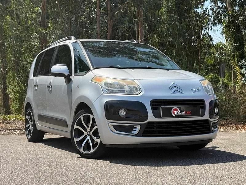 Cinzento Usado 2010 Citroën C3 Picasso Monovolume | € 6.400 - Imagem 1/4