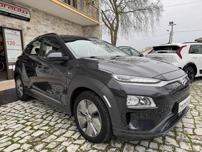 Usado Hyundai Kauai Premium 150 kW (204 HP) 2020 Cinzento SUV