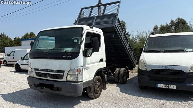 Branco Usado 2011 Mitsubishi Canter | € 22.500 (Preço elevado) - Imagem 1/1