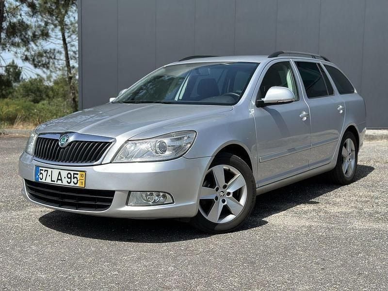 Usado 2010 Skoda Octavia Sedan | € 5.150 (Preço elevado) - Imagem 1/4