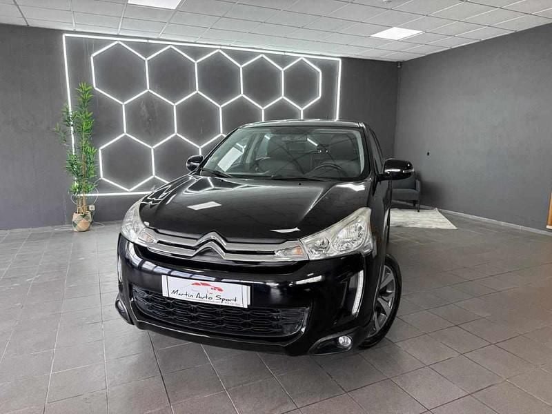 Usado Citroën C4 Aircross 115 HP (84 kW) 2015 Preto SUV