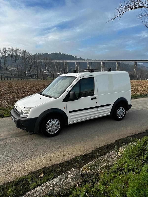 Usado Ford Transit Connect 75 HP (55 kW) 2006 Branco Monovolume