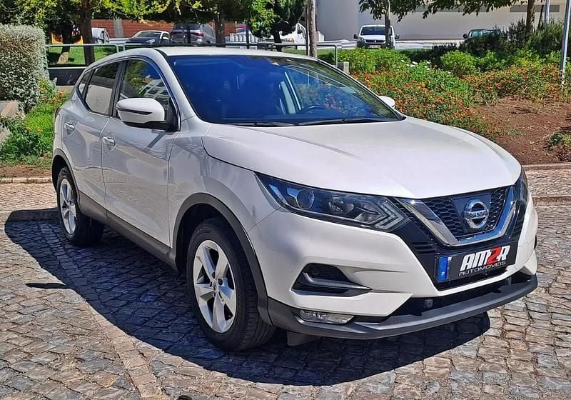 Branco glaciar Usado 2018 Nissan Qashqai Tekna SUV | € 15.750 (Bom preço) - Imagem 1/4