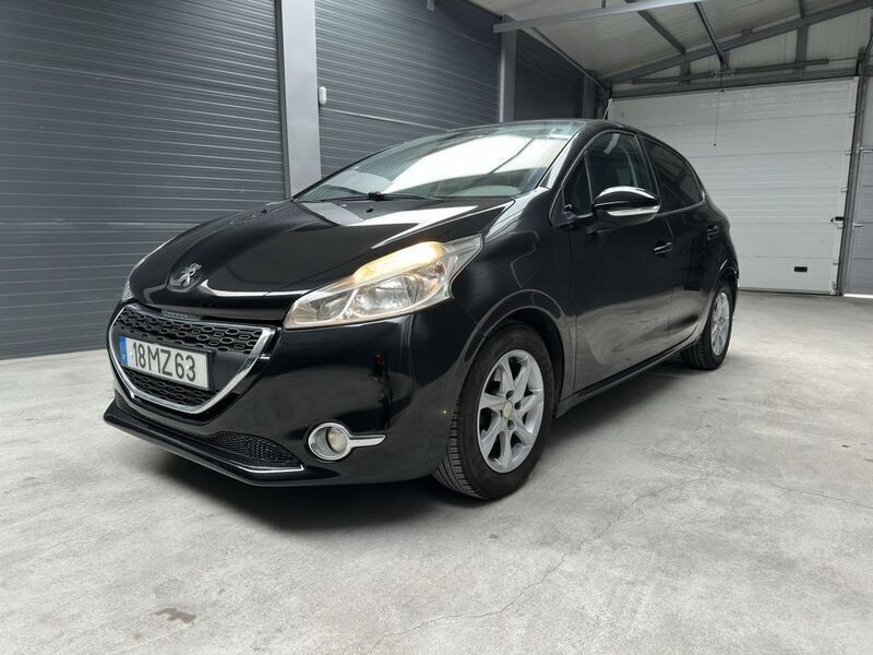 Usado 2012 Peugeot 208 Citadino | € 6.250 (Bom preço) - Imagem 1/4