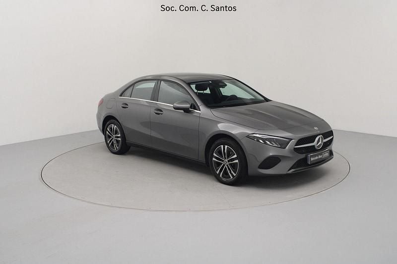 Usado Mercedes A250 Advanced 218 HP (160 kW) 2025 Cinza Sedan