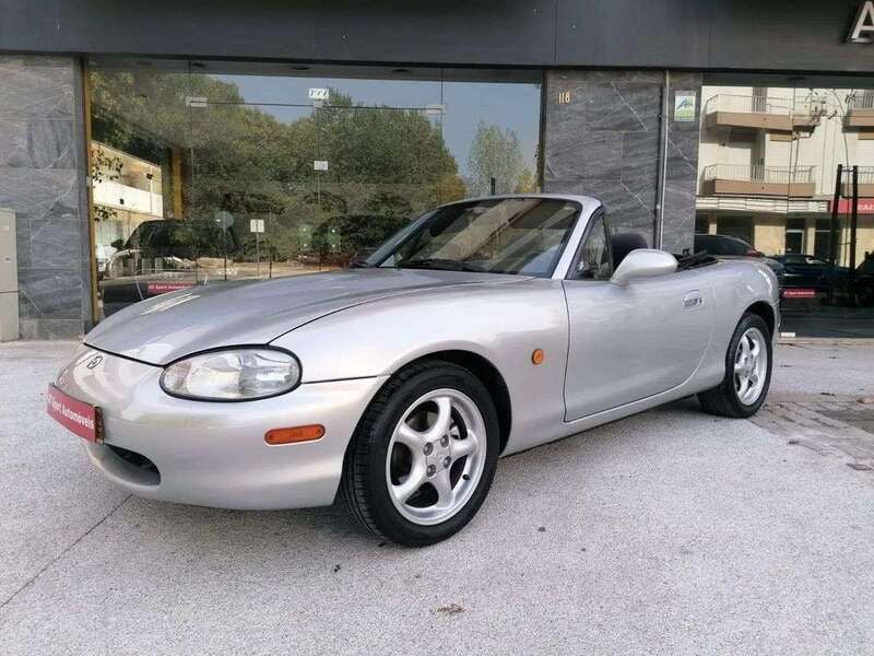 Usado Mazda MX5 140 HP (102 kW) 1999 Cinza Cabrios