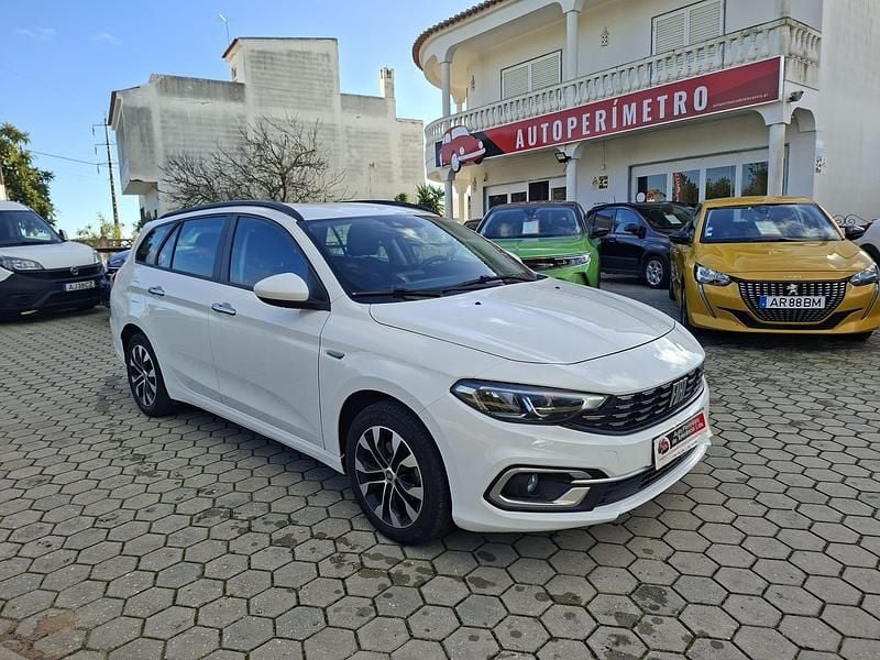 Branco Usado 2022 Fiat Tipo Lounge | € 15.990 (Preço justo) - Imagem 1/4