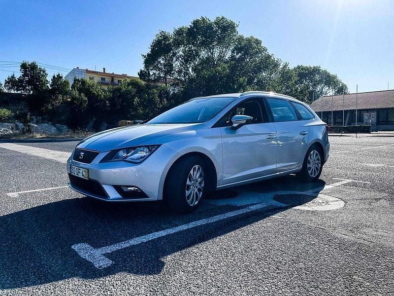 Usado 2015 Seat Leon Ecomotive Sedan | € 7.500 (Super Preço) - Imagem 1/4