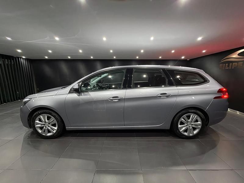 Usado Peugeot 308 Active 130 HP (95 kW) 2020 Cinza Carrinha